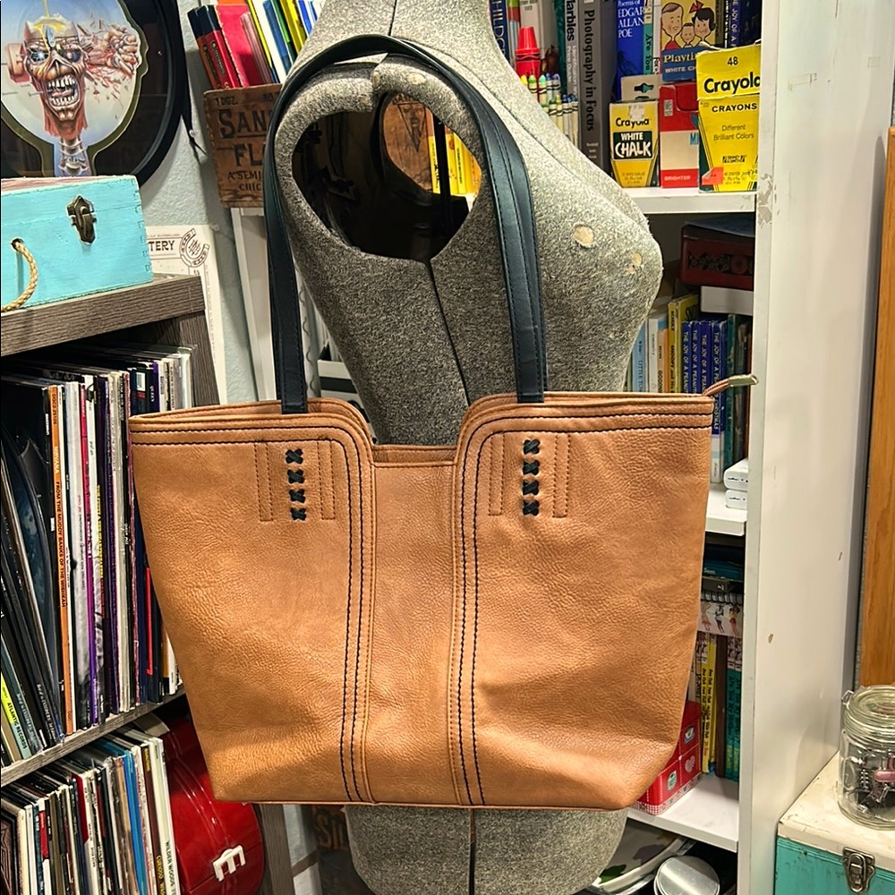 Montana West Tan with Black stitching western style Tote Bag Purse EUC